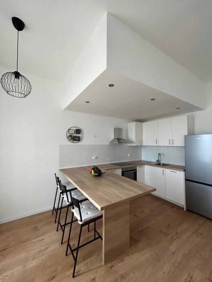 Nina & Lola Apartment Rijeka Ngoại thất bức ảnh